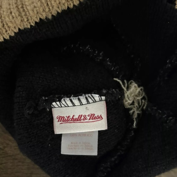 Vintage 2010 Mitchell & Ness New Orleans Saints Beanie! - Picture 3 of 5